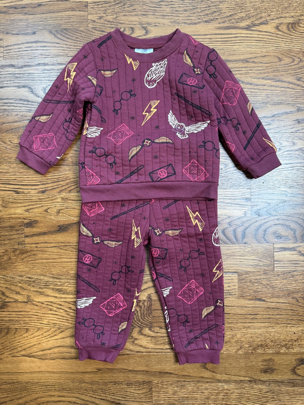 Wizarding World of Harry Potter Kids' Burgundy Magic Print Pajama Set 24 Months